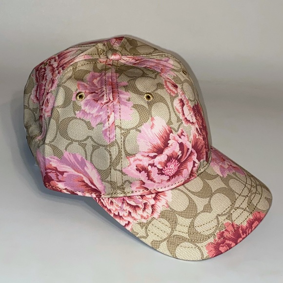 Coach Accessories - COACH WOMENS HAT KAFFE FASSETT PRINT NEW